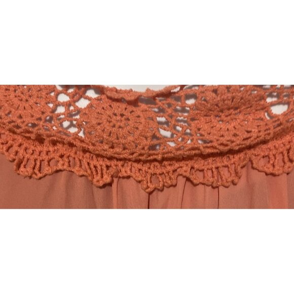 Eyeshadow Womens Blouse Top 2x Crochet Lace Trim 3/4 Sleeves Round Neck Pullover - Picture 13 of 13